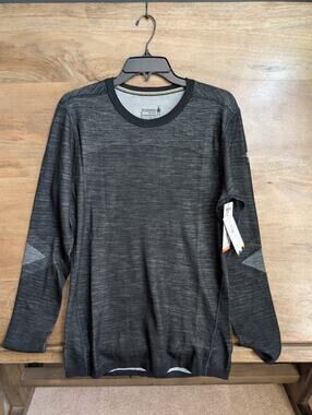 SmartWool Base Layer Shirt Mens Medium Black Intraknit Merino 200 Crew Neck Tee